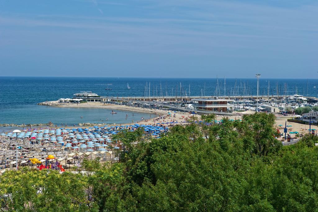 Hotel Torretta Cattolica Kültér fotó