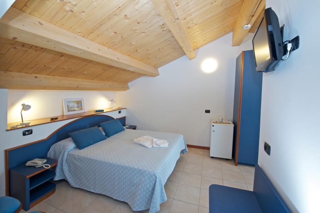 Hotel Torretta Cattolica Kültér fotó